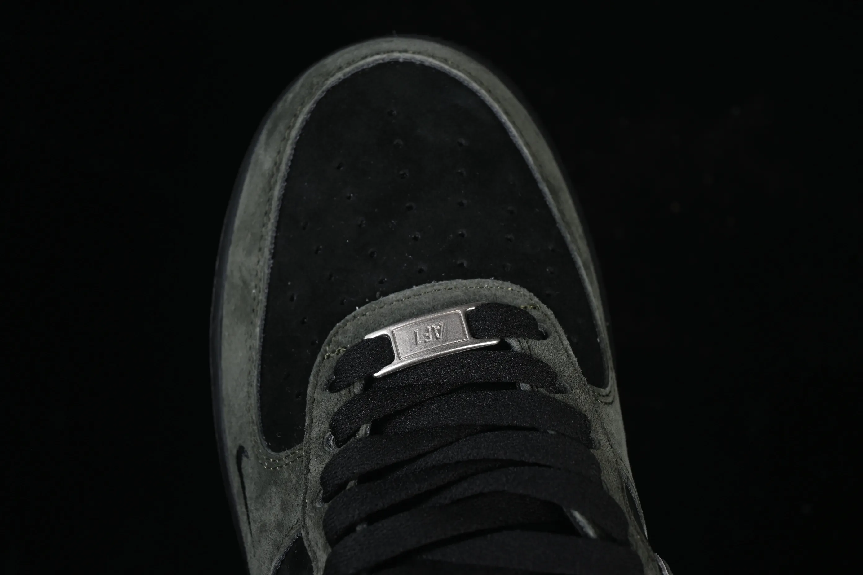 All Categories Nk Air Force 1 Air Force Series Nk Air Force 1 Low Air Force Low Nike Air Force 1'07 Low Army Green Black Autumn and Winter Suede Air Force One Low Casual Sneakers ZH0316-132